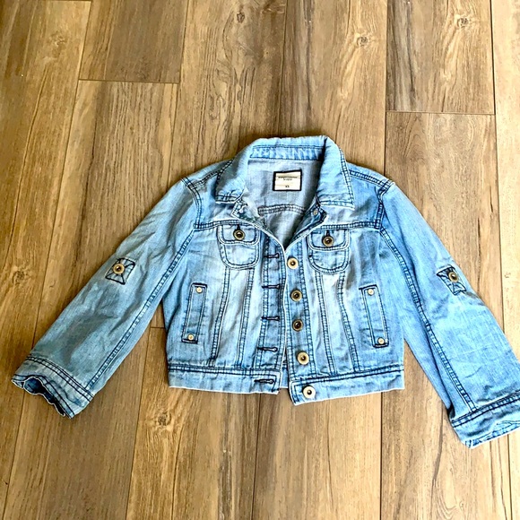 Crop Style Jean Jacket - Picture 1 of 1